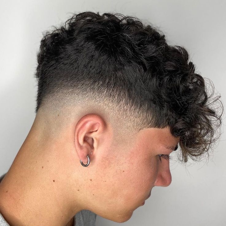 Tolis Barber Shop